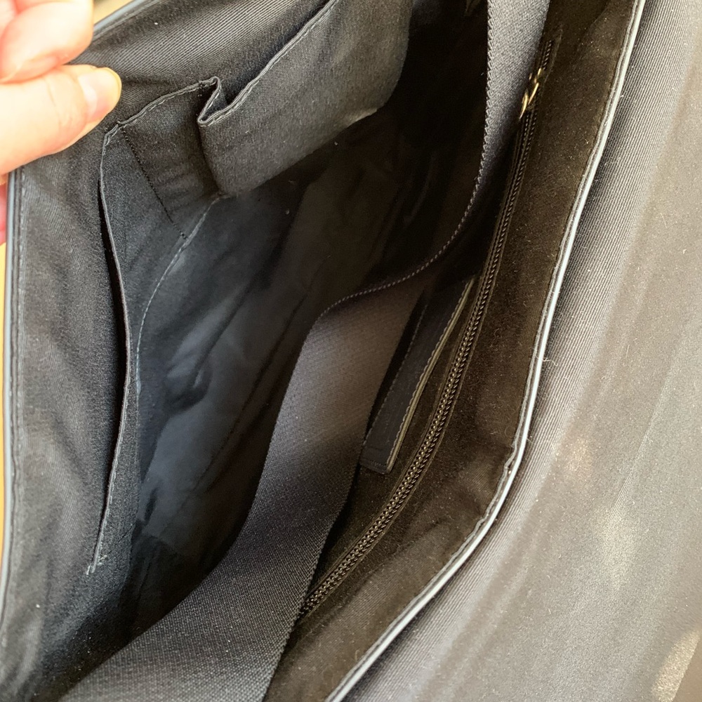 NWT Coach SULLIVAN SMALL MESSENGER IN SIGNATURE - Picture 5 of 8